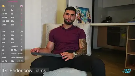 Derek_w — Stripchat recorded stream screenshot (28 May 2025)