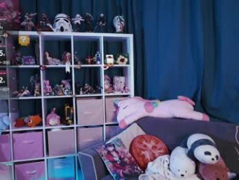 madnessalise — Chaturbate recorded stream image, 28.05.2025 20:00