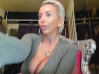 sofiequeen_ — Chaturbate recorded stream image, 29.05.2025 06:00