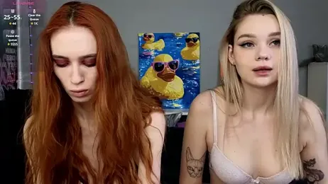 Viena_dias — Stripchat recorded stream image, 30.05.2025 01:50