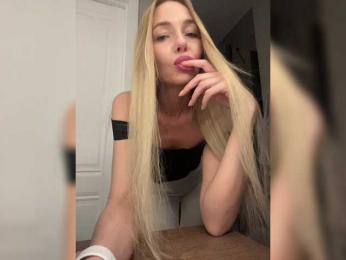WhiteGirl-one — Bongacams recorded stream image, 31.05.2025 17:40
