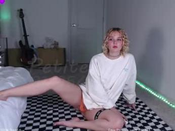petitebrat — Chaturbate recorded stream screenshot (31 May 2025)