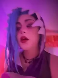 seraphine23 — Stripchat recorded stream image, 01.06.2025 03:10