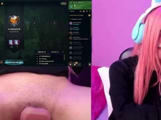 lilapop4 — Camsoda recorded stream image, 01.06.2025 13:40