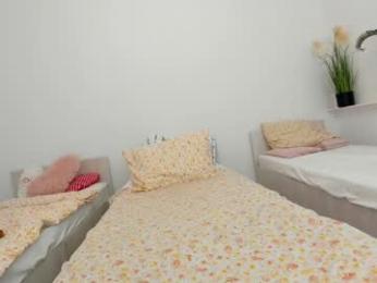 ehotlovea — Chaturbate recorded stream screenshot (02 Jun 2025)