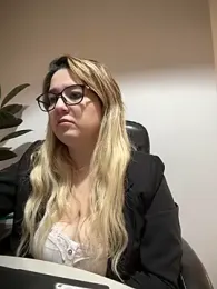 amooraaamoon — Stripchat recorded stream image, 02.06.2025 11:50