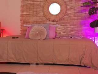 lady-brownn — Camsoda recorded stream image, 02.06.2025 11:30