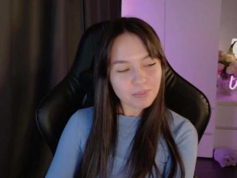Businka13 — Bongacams recorded stream image, 02.06.2025 18:30