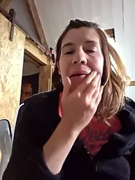 Lina_lou4 — Stripchat recorded stream image, 03.06.2025 06:10