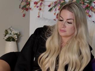 Kay Devon — Flirt4free recorded stream image, 03.06.2025 22:00