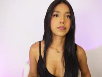 ariadna5 — Chaturbate recorded stream image, 04.06.2025 06:00