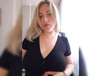 Tanysha-1 — Bongacams recorded stream image, 04.06.2025 04:10