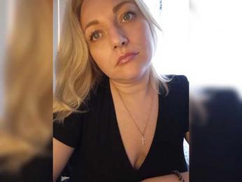 Tanysha-1 — Bongacams recorded stream image, 04.06.2025 04:10