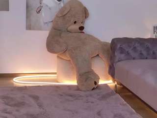 lenna-goddess — Camsoda recorded stream image, 04.06.2025 06:20