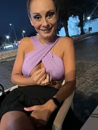 therealbeverlycious — Stripchat recorded stream image, 04.06.2025 20:20