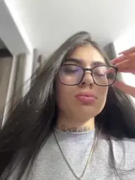 Sarasanders_4 — Stripchat recorded stream image, 05.06.2025 01:10