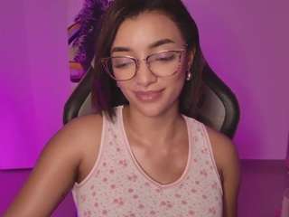 asheraa — Camsoda recorded stream image, 05.06.2025 00:10