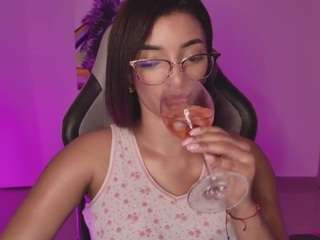 asheraa — Camsoda recorded stream image, 05.06.2025 00:10