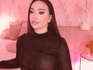 Eva Sin — Flirt4free recorded stream screenshot (05 Jun 2025)