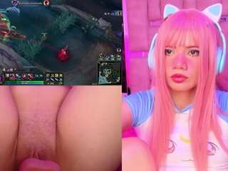 lilapop4 — Camsoda recorded stream image, 05.06.2025 13:30
