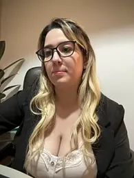 amooraaamoon — Stripchat recorded stream image, 05.06.2025 18:50