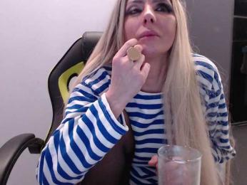 blondalina — Bongacams recorded stream image, 09.02.2025 21:40