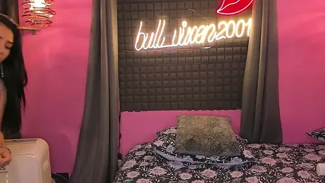 bull_vixen2001 — Stripchat recorded stream image, 07.06.2025 07:30