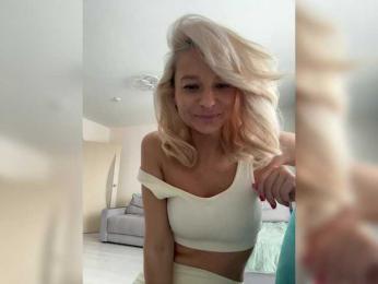 -Molly- — Bongacams recorded stream screenshot (10 Feb 2025)