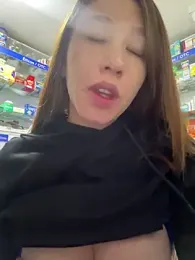 roouse — Stripchat recorded stream screenshot (07 Jun 2025)