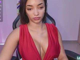 asheraa — Camsoda recorded stream image, 08.06.2025 17:10