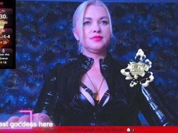 Mistress-Gwen — Bongacams recorded stream image, 08.06.2025 17:20