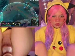 lilapop4 — Camsoda recorded stream image, 08.06.2025 13:50