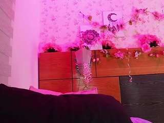 mssburbuja — Camsoda recorded stream image, 10.06.2025 03:00