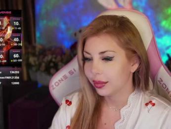 Cool-Baby — Bongacams recorded stream image, 10.06.2025 15:30