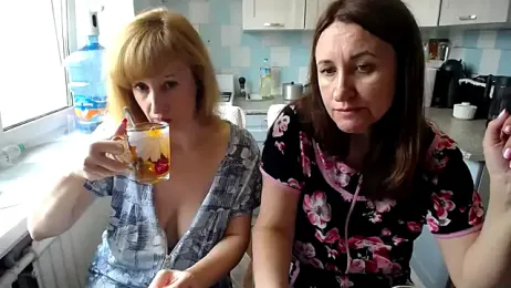 DonnaMagdalena — Stripchat recorded stream screenshot (11 Jun 2025)