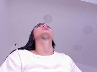 tamy-leen — Camsoda recorded stream screenshot (10 Feb 2025)