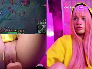 lilapop4 — Camsoda recorded stream image, 12.06.2025 13:20