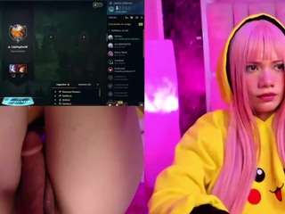 lilapop4 — Camsoda recorded stream image, 12.06.2025 13:20