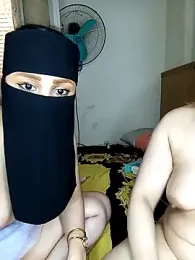 Meral1 — Stripchat recorded stream image, 15.06.2025 15:00