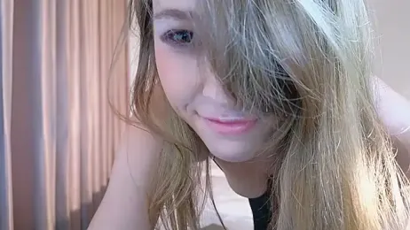 DemiDee — Stripchat recorded stream image, 15.06.2025 12:10