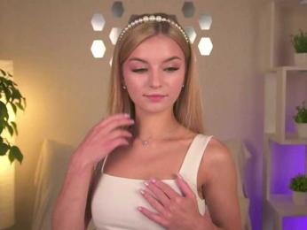 ilittleheart — Bongacams recorded stream image, 16.06.2025 13:40