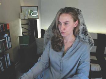 Adamova_Eva — Bongacams recorded stream screenshot (10 Feb 2025)