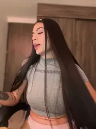 Sarasanders_4 — Stripchat recorded stream image, 17.06.2025 00:20
