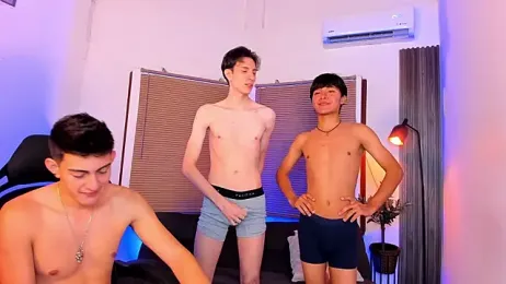 Sexy_BoysW — Stripchat recorded stream image, 17.06.2025 13:20