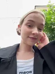 Baby_Tiny — Stripchat recorded stream image, 17.06.2025 14:20