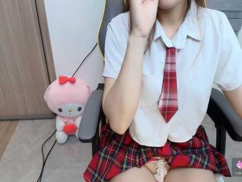 Angela19 — Bongacams recorded stream image, 17.06.2025 21:40