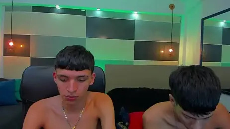 Juan_Nd_Steven — Stripchat recorded stream image, 18.06.2025 04:20
