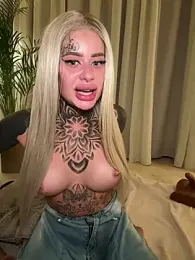 bambixboo — Stripchat recorded stream screenshot (18 Jun 2025)