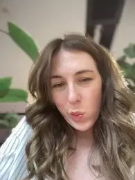 MommmyYummy — Stripchat recorded stream image, 19.06.2025 10:00