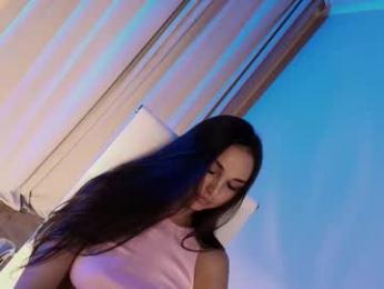 hollyextra — Chaturbate recorded stream image, 10.02.2025 19:40